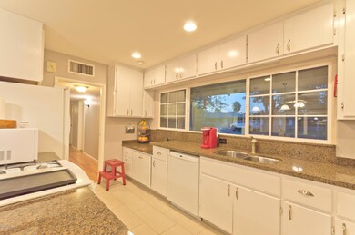 kitchen a