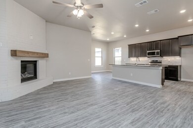 1314 Mayberry St, Odessa, TX 79765 - photo 3