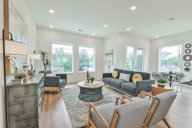 4818 Pinemont Dr, Houston, TX 77092 - photo 7