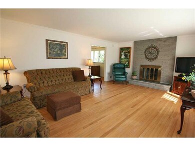 Living Room. Gather family and friends! Spacious l