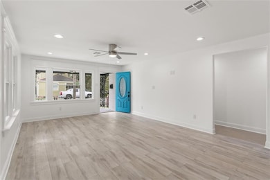 1310 Mazant St, New Orleans, LA 70117 - photo 5