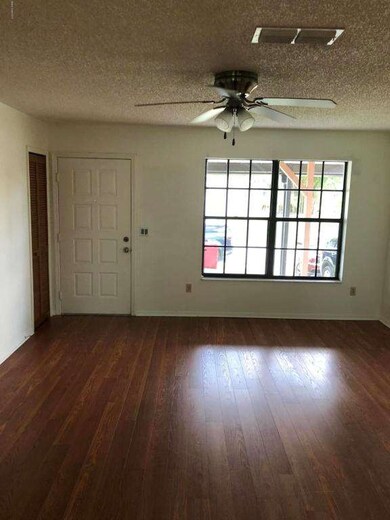 living room toward front door
