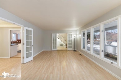 11-LIVINGROOM_SIP_IMG_2-8