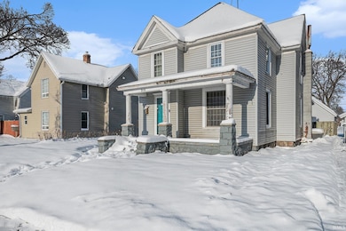 916 E Beardsley Ave, Elkhart, IN 46514 - photo 3