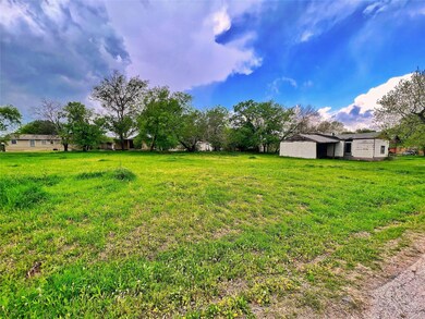 1505 N Johnson St, Ennis, TX 75119 - photo 6