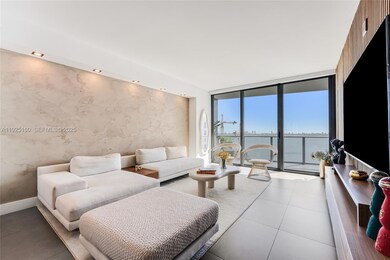 Icon Bay unit 1806, Miami, FL 33137 - photo 6