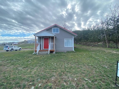 1212 4th St, Asotin, WA 99402 - photo 3