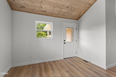 1507 Denton Rd, Sevierville, TN 37862 - photo 4