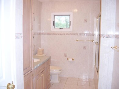 7 Bathroom