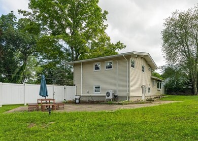 158 Rocky Hill Rd, Hadley, MA 01035 - photo 5