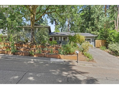 4181 Cobb Way, Lake Oswego, OR 97035 - photo 2