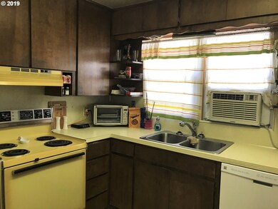 2748 Fir St, Longview, WA 98632 - photo 6