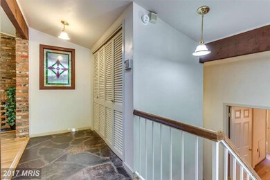 3300 Parkside Terrace, Fairfax, VA 22031 - photo 3