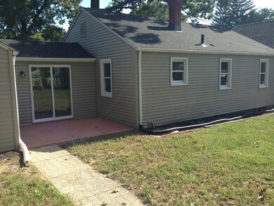 244 Draper St, Springfield, MA 01108 - photo 6