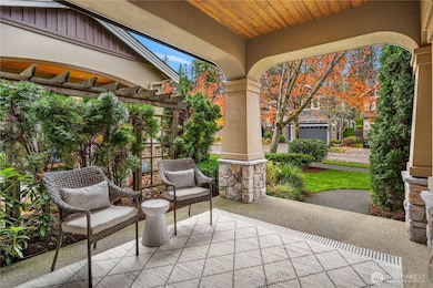 2884 258th Place SE, Sammamish, WA 98075 - photo 3