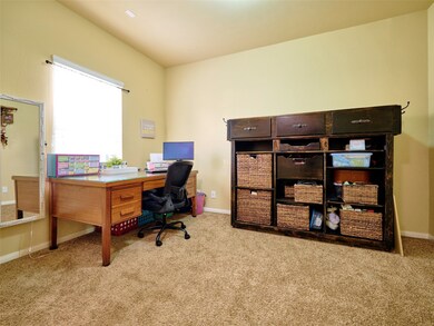 2214 Hackberry Bank Ln, Rosenberg, TX 77471 - photo 7