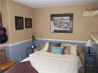 Bedroom #1 - 1st floor