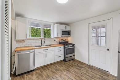 515 Catalpa Dr, Round Lake, IL 60073 - photo 3