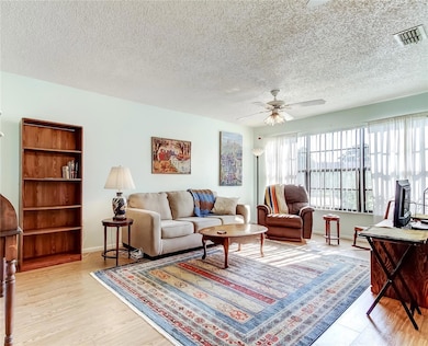 9404 Rockbridge Cir, New Port Richey, FL 34655 - photo 5