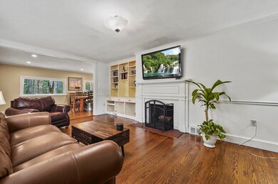 6 Winter St, Georgetown, MA 01833 - photo 4