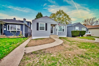 4122 Clinton Ave, Berwyn, IL 60402 - photo 3