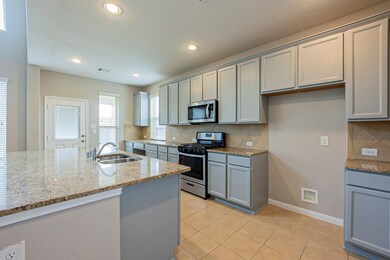 17514 Cypress Hilltop Way, Hockley, TX 77447 - photo 5