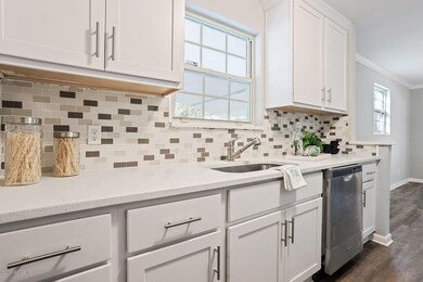 4053 Rodby Dr, Jacksonville, FL 32210 - photo 7