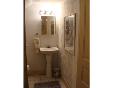 910 Vine St, West Newton, PA 15089 - photo 5