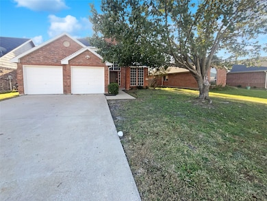 1629 Meadowlark Ln, Royse City, TX 75189 - photo 2
