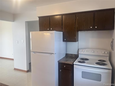 251 Saint Joseph Ave, Trenton, MI 48183 - photo 5