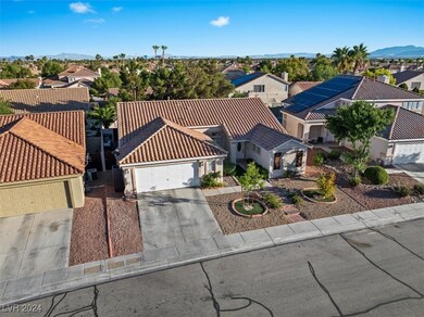 1827 Night Shadow Ave, North Las Vegas, NV 89031 - photo 5