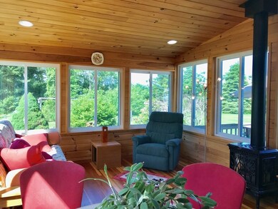 7 Mieczkowski Cir, South Deerfield, MA 01373 - photo 5