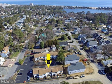 38172 Robinsons Dr unit 3, Rehoboth Beach, DE 19971 - photo 2