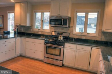 922 Boucher Ave, Annapolis, MD 21403 - photo 6