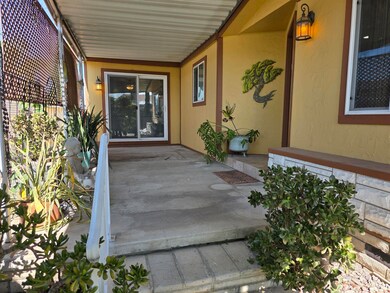 626 N Dearborn St unit 192, Redlands, CA 92374 - photo 4