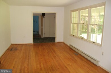 14319 Dairydale Rd, Baldwin, MD 21013 - photo 5