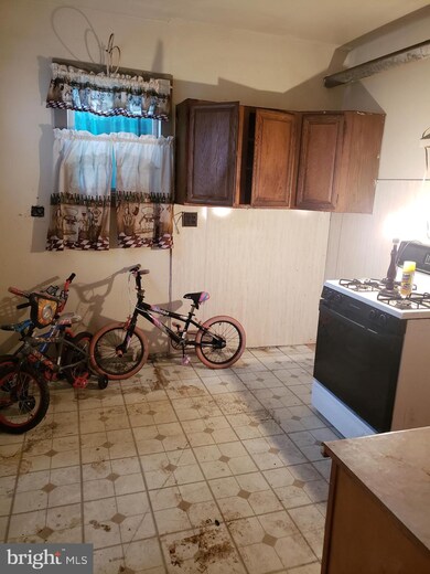 333 S 3rd St, Reading, PA 19602 - photo 5