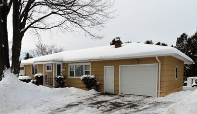 12 Richard St, Winooski, VT 05404 - photo 2