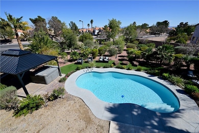 10161 Bentley Oaks Ave, Las Vegas, NV 89135 - photo 2