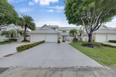 9933 NW 49th Terrace, Doral, FL 33178 - photo 2