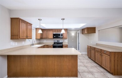 28041 Longfellow St, Winchester, CA 92596 - photo 5