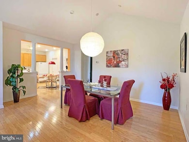 632 Bellflower Rd unit V238, Langhorne, PA 19047 - photo 5