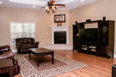 105 Cardinal Ct, Crestview, FL 32539 - photo 7