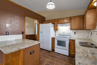 704 S Longbranch Dr, Maize, KS 67101 - photo 5