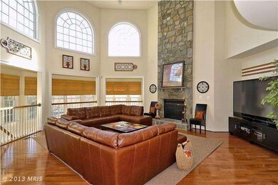 5135 Pleasant Forest Dr, Centreville, VA 20120 - photo 7