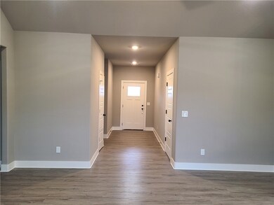 862 Pinnacle St, Prairie Grove, AR 72753 - photo 2