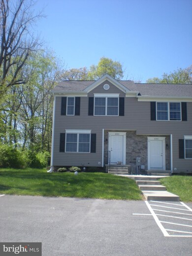 6300 Barnett Ave unit A, Sykesville, MD 21784 - photo 2