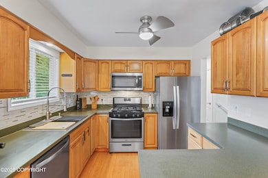 5875 Kennyhill Dr, Anchorage, AK 99504 - photo 5