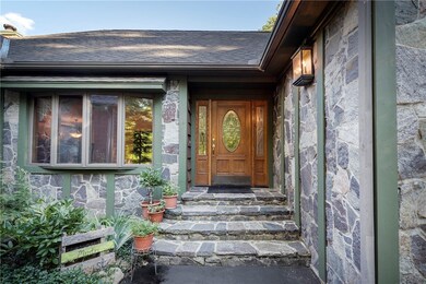 832 Snake Hill Rd, North Scituate, RI 02857 - photo 6