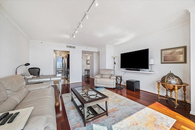 1111 Caroline St unit 2908, Houston, TX 77010 - photo 6